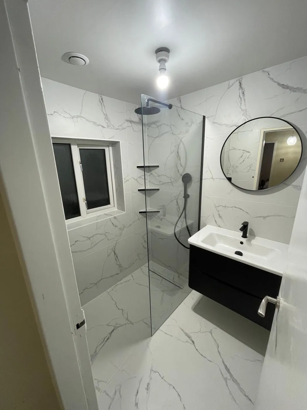 Finished bathroom with underfloor heating